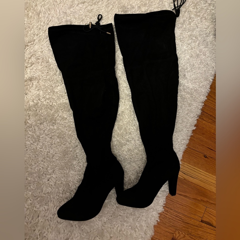 Wide calf black boot